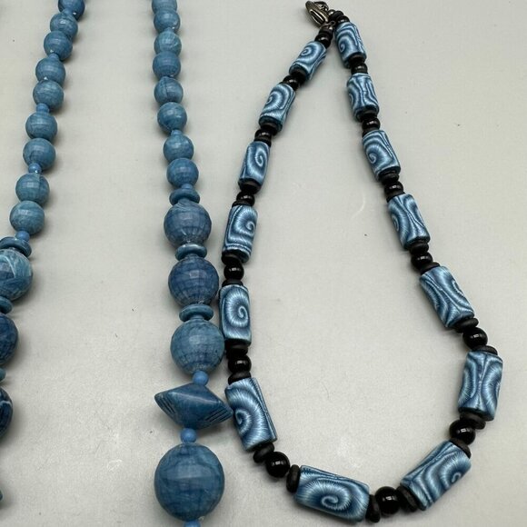 3/$30 Blue Beaded Necklace Lot Mixed Shapes Matte Finish Costume Jewelry - Picture 7 of 13